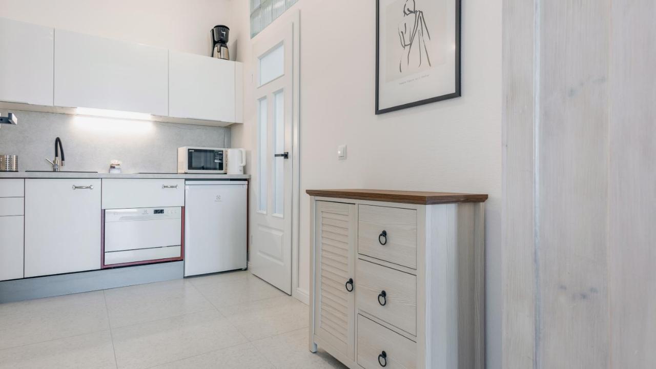 Apartamenty Sun & Snow Traugutta Plaza ソポト エクステリア 写真